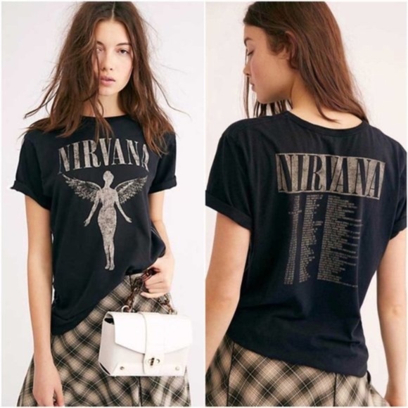Tops - NIRVANA Concert crew neck graphic tee - BLACK